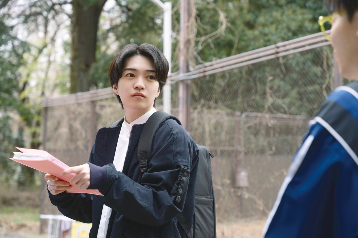 FansVoiceJP's tweet photo. 『#時給300円の死神』#西畑大吾 の新場面写真3点が解禁🎊「自分の限界を超えた時どんな芝居をするか」10月2日公開！
https://t.co/IrOdaECRPj
#酒井麻衣 #なにわ男子 https://t.co/x5xoIS956z