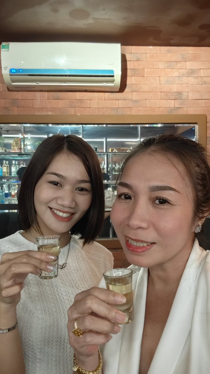 Van_yne's tweet photo. My sister birthday https://t.co/TuyerQvJf4