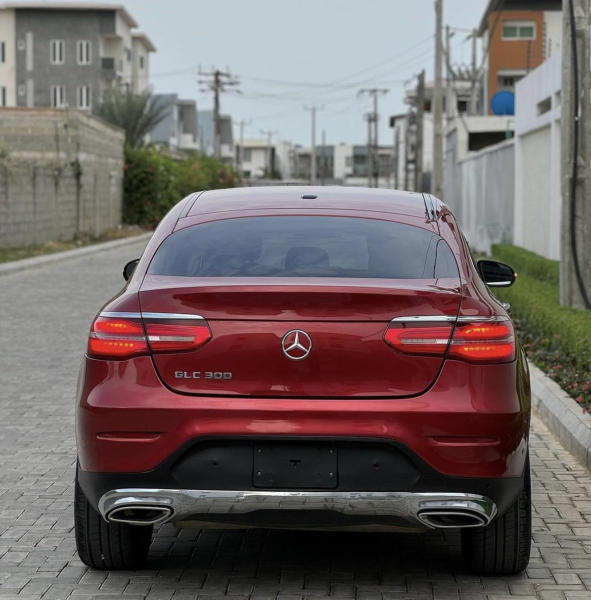 Chasebwfl's tweet photo. @Alexsky003 2019 GLC 300 no go bad before this year end 
Currently still flying bike sha 😂 but a lot can still happen https://t.co/iXZMDJSj72