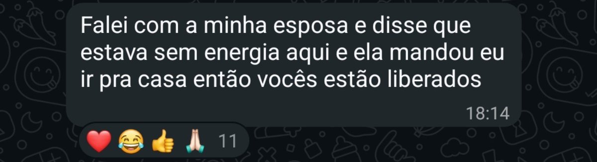 lexsdone's tweet photo. nosso professor de cálculo 2 AKKAKAAKKAKAK https://t.co/iTAvKobPPa