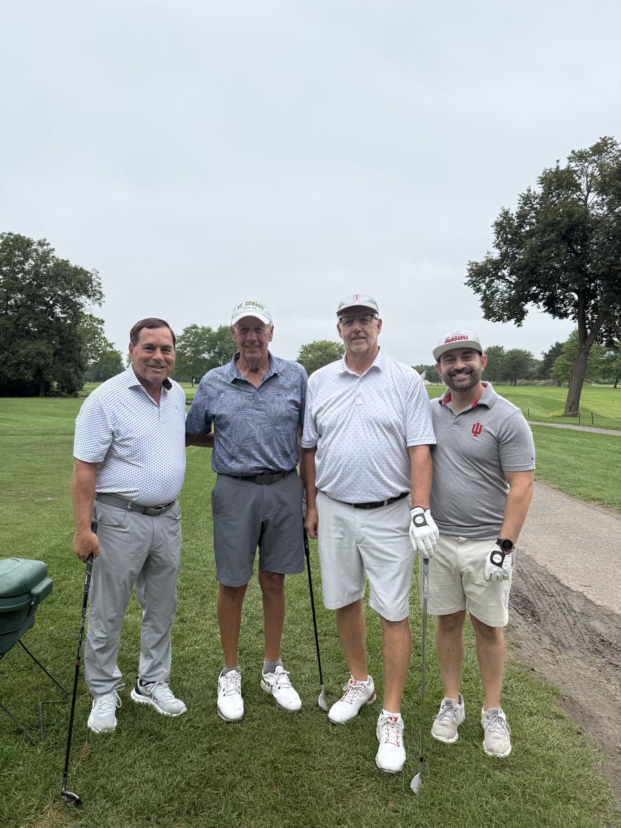 DefiCollegeMBB's tweet photo. A huge thank you to everyone who supported our Defiance College Men’s Basketball Golf Outing! We’re grateful for our sponsors, golfers, alumni, friends, and families who made the day a success. Your support helps us continue building something special! 
💜 Go Jackets! 🐝🏀 https://t.co/4lOtRbqZjZ