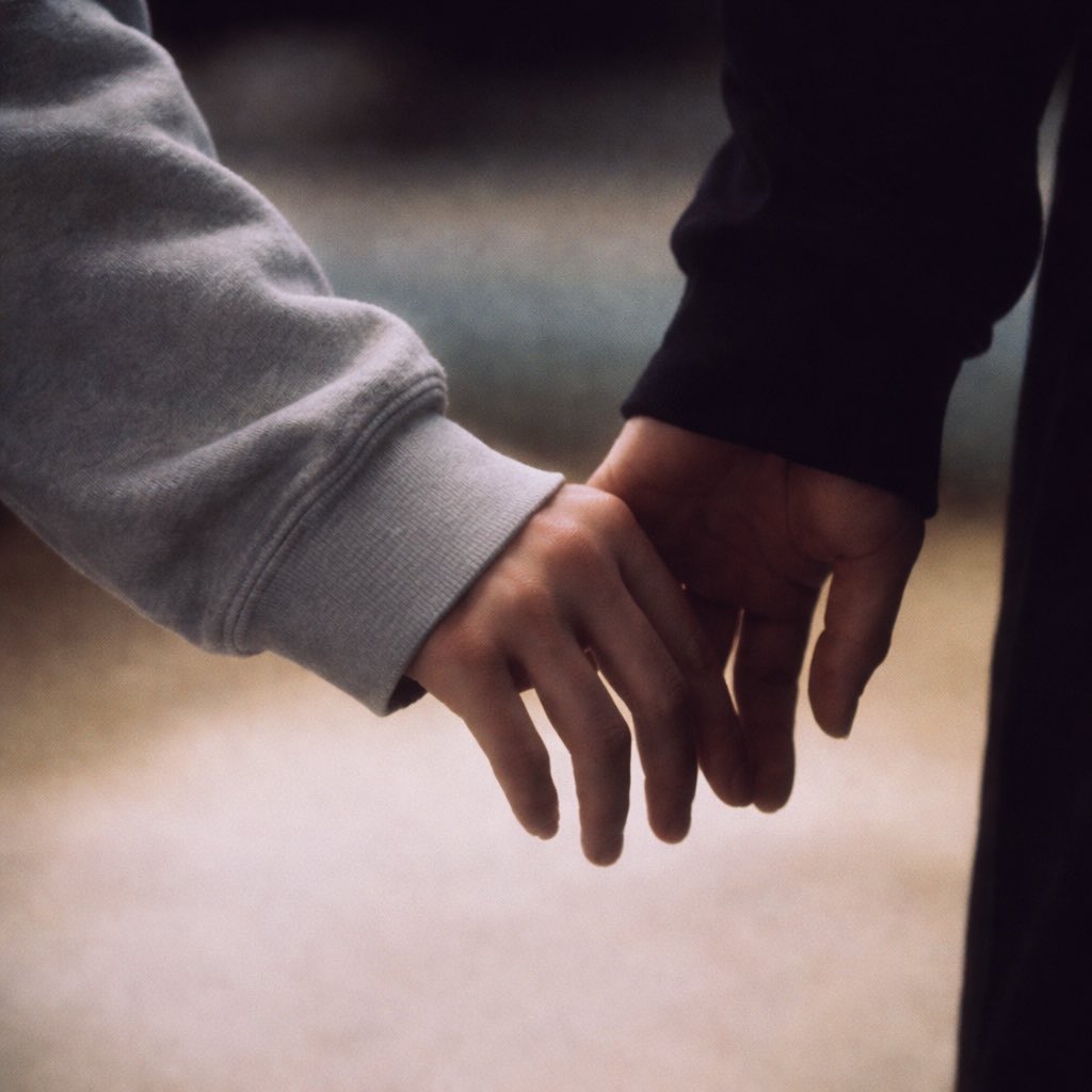 hyunjlinos's tweet photo. #minsungau #minsung au - o eco de quem fomos

onde o destino insiste em juntar duas pessoas que acham que não se conhecem

ou

onde jisung começa a sonhar com um amor que ele nunca viveu https://t.co/eJIZAWFv2f