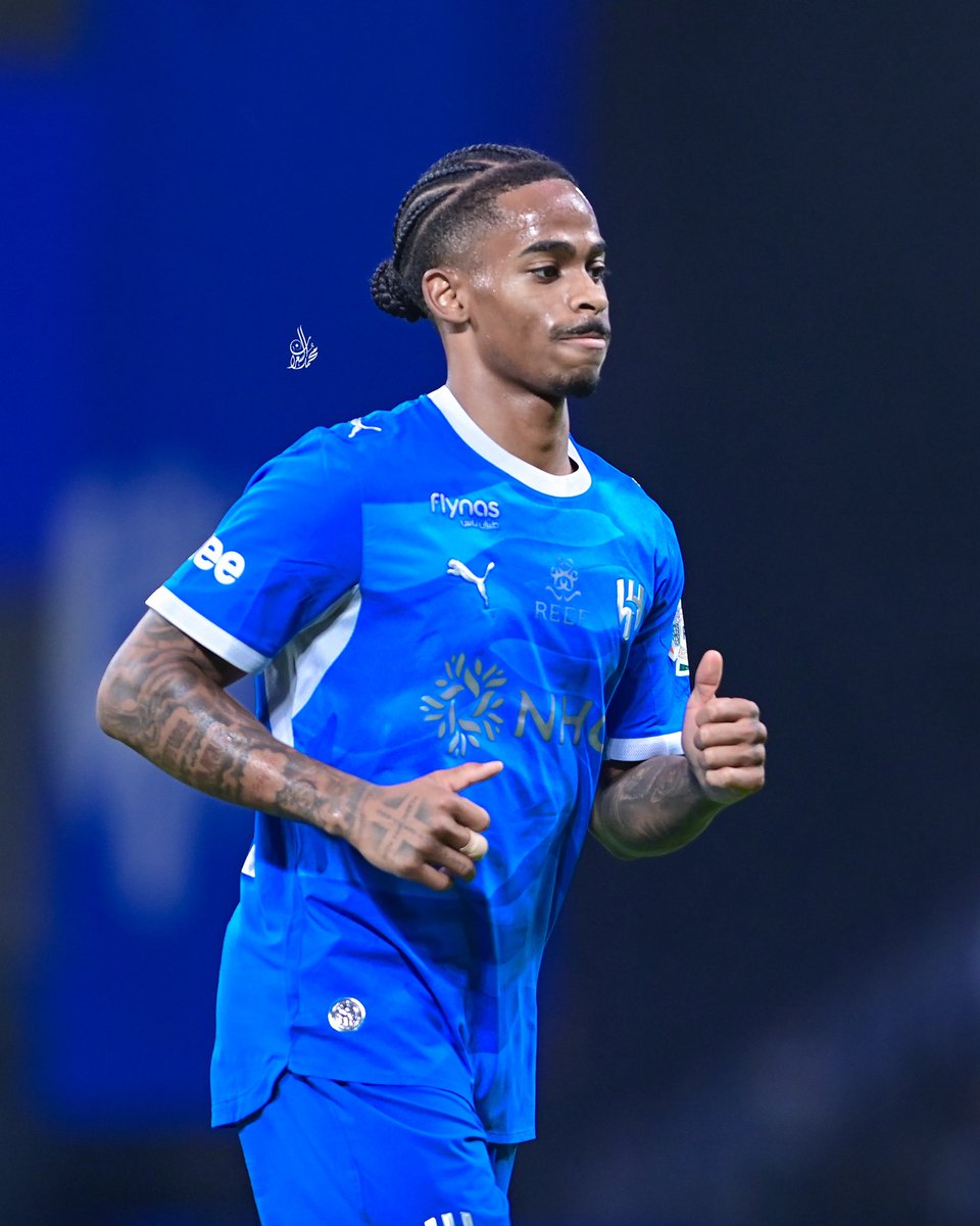 mo7ammad30's tweet photo. الظهور الأول لـ #سامرفيل مع #الهلال

#الهلال_الفيصلي https://t.co/RxlOh8FoAD
