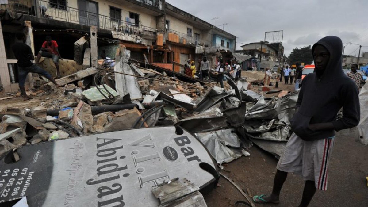 RFIAfrique's tweet photo. Histoire de la nuit africaine: à Abidjan, la rue Princesse, mythique royaume des fêtes ivoiriennes [5/10] https://t.co/z0mgnAXVe3 https://t.co/MocwmKQOpq