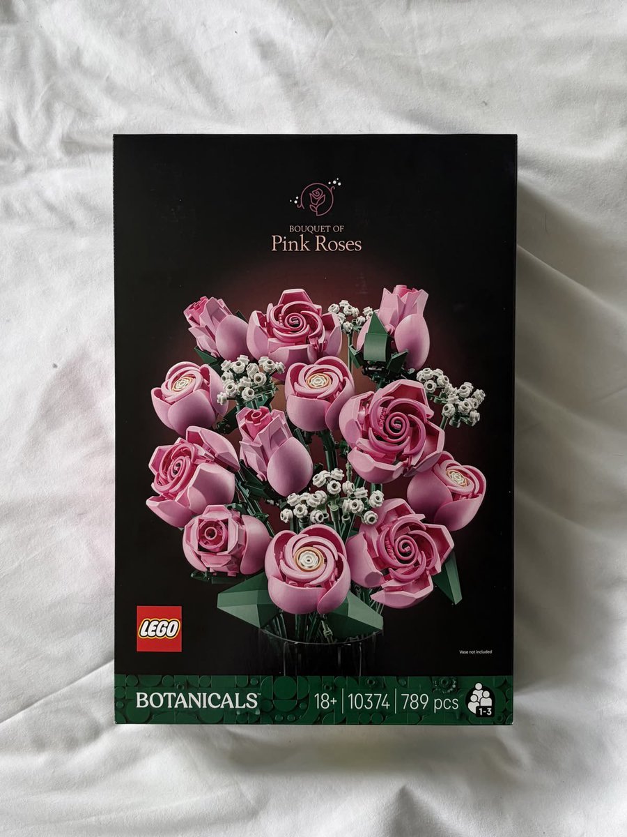 300moods's tweet photo. pink roses lego https://t.co/z5pGYme2rw