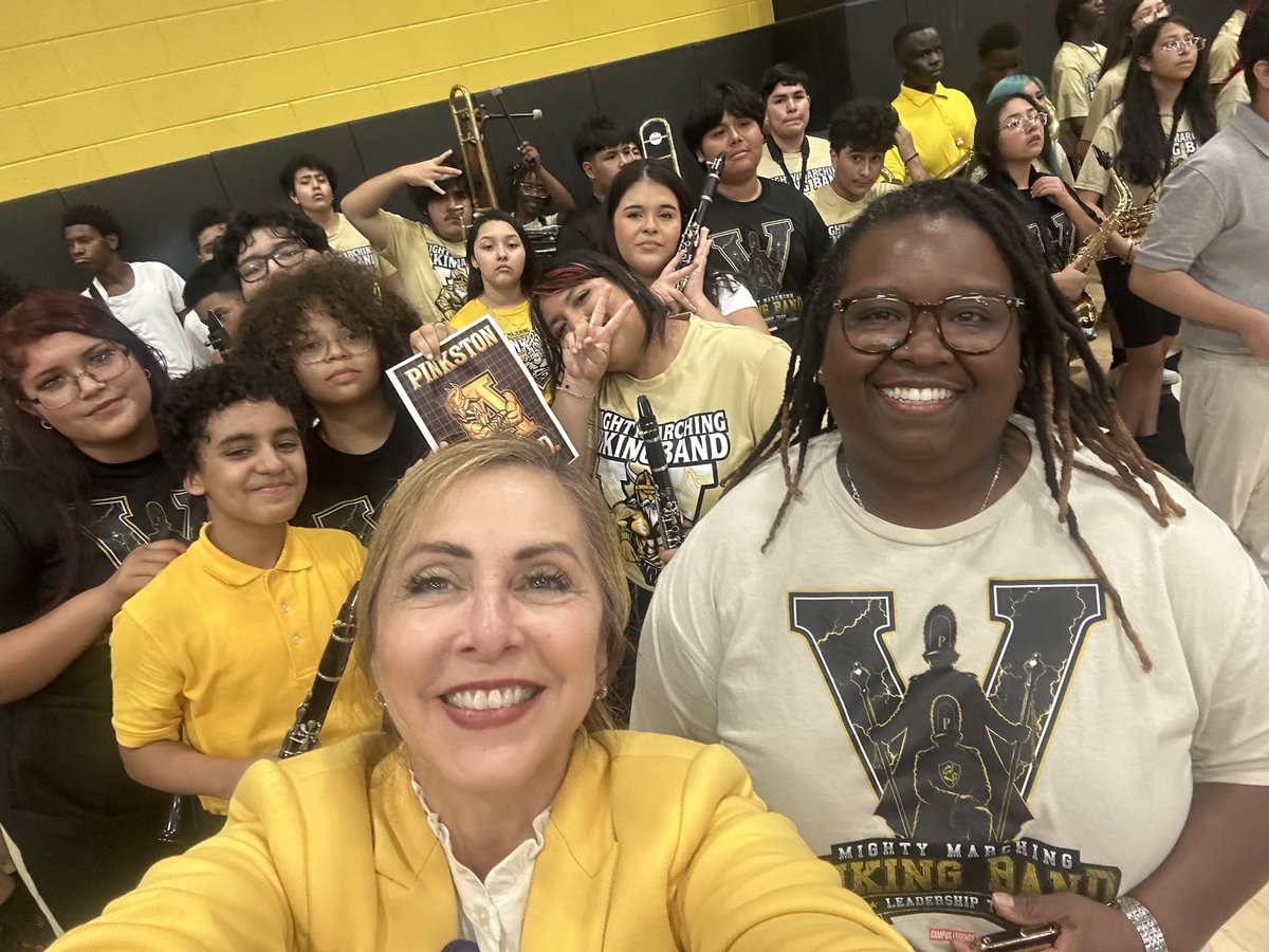 PathtoPinkston's tweet photo. I am proud to announce that the Pride of the West Side is officially a TEA A-Rated School! To our phenomenal students &amp; teachers, staff, families, and entire community—thank you! This A belongs to ALL of you! 💛@Tanya_N_Shelton @DrLGPinkstonSr #RII #PoweredIIPerform #BuiltIIWin https://t.co/ifCoO4rbvG