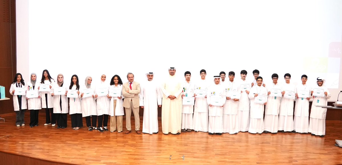 K_University's tweet photo. أقيم تحت رعاية مدير جامعة الكويت أ.د. دينا مساعد الميلم
جامعة الكويت تختتم برنامج التأهيل الجامعي PRE 2026 بالتعاون مع مركز صباح الأحمد للموهبة والإبداع.

https://t.co/10rsPTm2hb

#جامعة_الكويت #مدينة_صباح_السالم_الجامعية

 #kuwait_univesity https://t.co/iUBBkLgaRl
