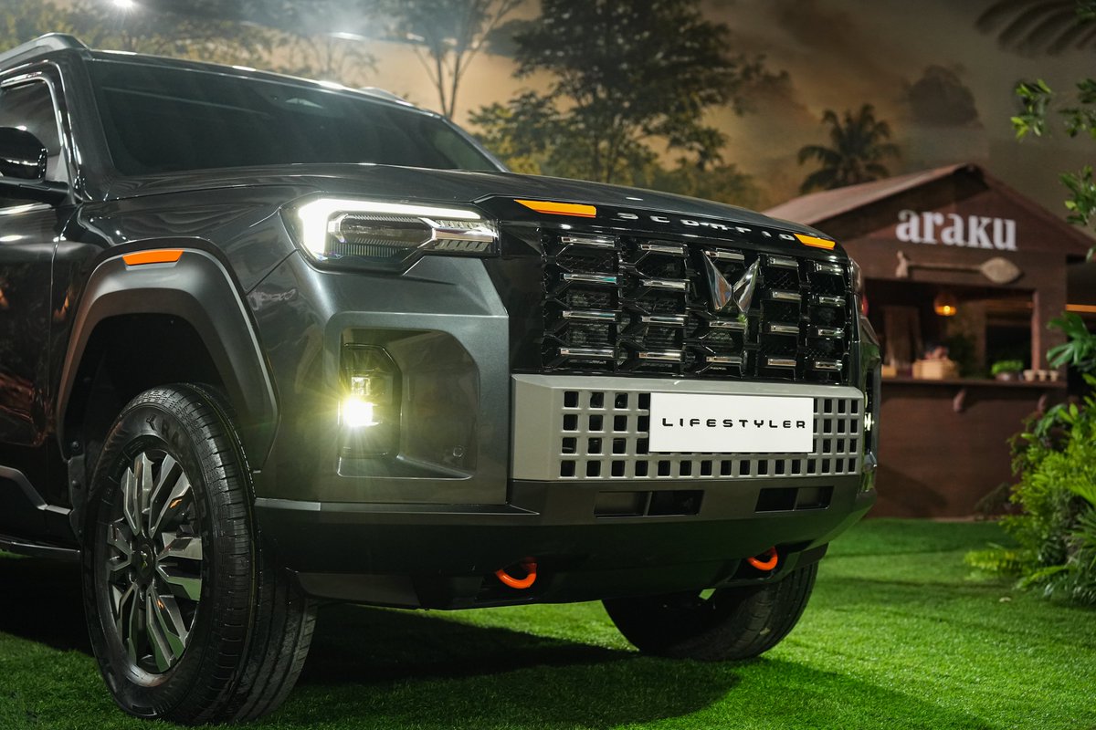 Mahindra_Auto's tweet photo. Inspired by the rich, layers hues of India's expansive coffee estates, the Scorpio Lifestyler in Artemis Grey colour is more than just a dash of style.
#ScorpioLifestyler #MahindraAuto #MahindraGlobalPikUp #GlobalPikUp #BuiltForABiggerWorld https://t.co/XoKCcmXXBj
