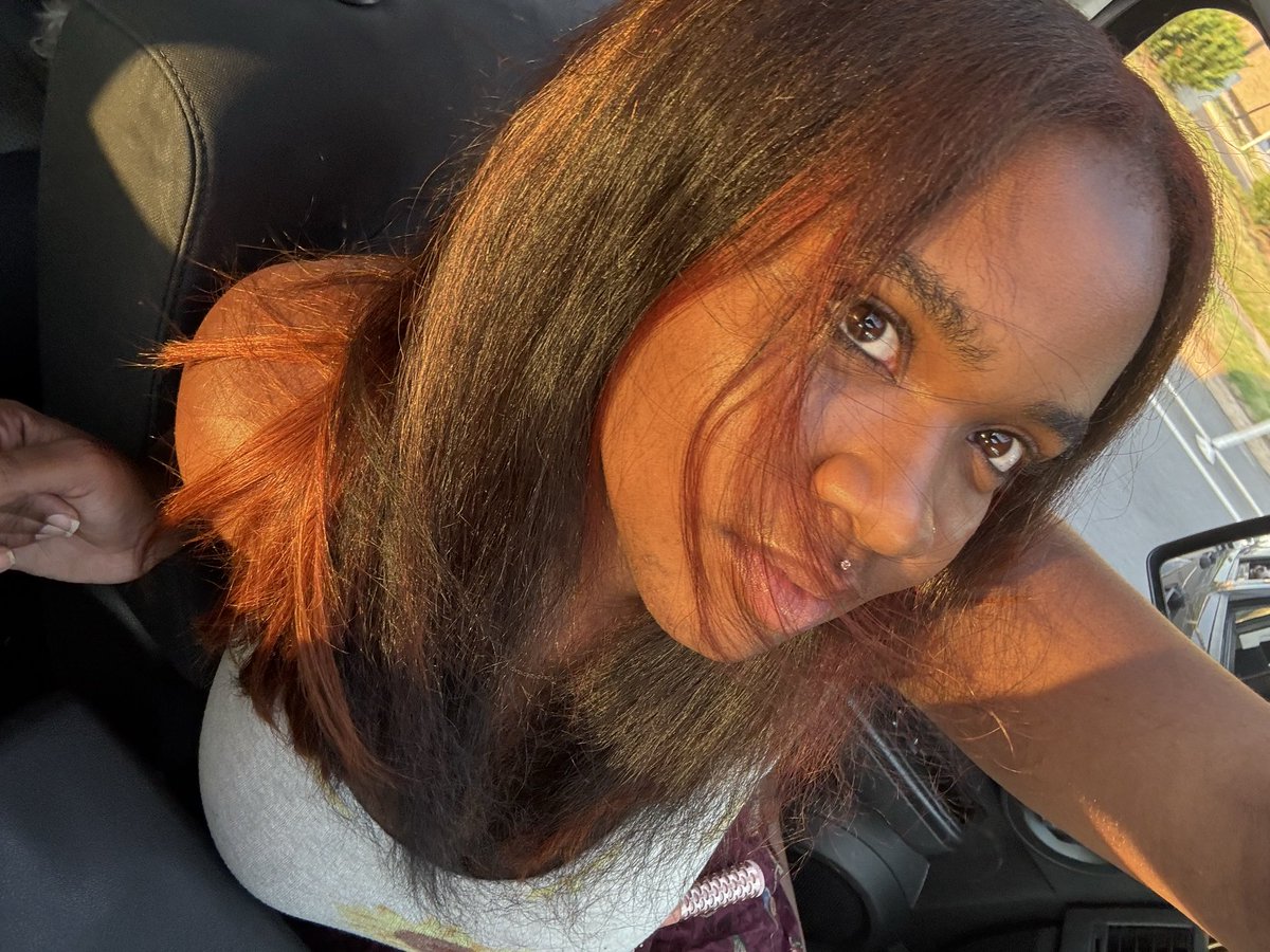 773Ajah's tweet photo. Chat am I tea. ? #tea #chat #blackgirl #money #xxx https://t.co/9s2FzHcvl5