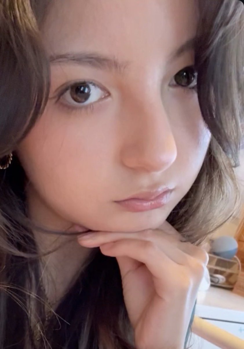 ChuddyChill's tweet photo. Her face is just asking to be used as a target. Her sexy little faces she makes she just knows that men are going to paint her face with their dicks… #faceporn #latina #goonbait https://t.co/sVIbVmNGe0
