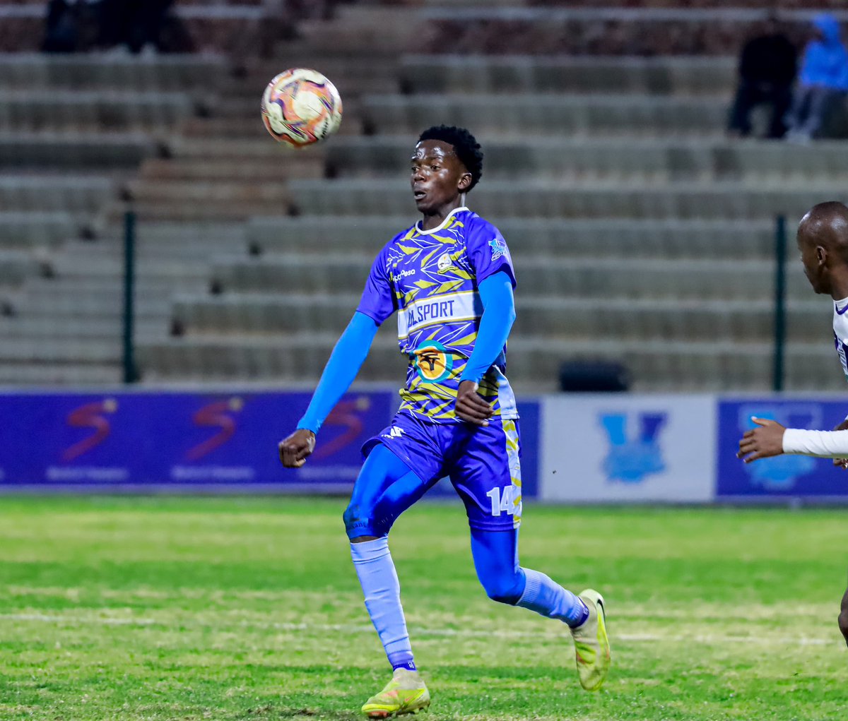 ULvarsity's tweet photo. ๐๐๐ซ๐ฌ๐ข๐ญ๐ฒ ๐
๐จ๐จ๐ญ๐๐๐ฅ๐ฅ
The University of Limpopo falls 3โ0 to Wits in tonightโs Varsity Football clash at Wits Stadium. We keep our heads up and continue to fight. ๐โฝ
#VarsityFootball #ChooseUL #IAmUL #ULSport #iyachesa #varsityfootball #ULEvents2026 https://t.co/nb0F6omOPa