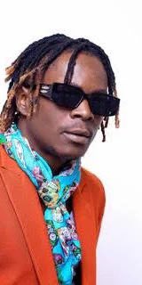 mwinezadoc's tweet photo. Top 5 Artists in Uganda 🙌
1. Ray G🤴
2. King Saha
3. Eddy Kenzo 
4. Chameleon
5. Cindy Sanyu
6. Sheebah https://t.co/DoBfLKx22V