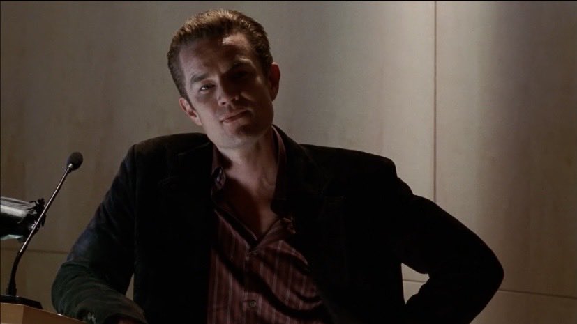 lincerullo's tweet photo. Spike, "Buffy Sunders" and vampires in Smallville. https://t.co/D6WBv6aarr