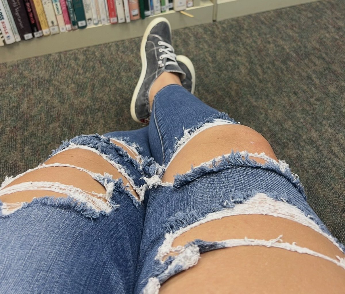 PraiseMeBad's tweet photo. Just a casual girl who loves a good book and a little flirting. Keeping a little mystery here, but you can see my face and my favorite outfits on my main page. Come say hi  ➡️https://t.co/LjjResQmtP https://t.co/gPlZUwAE3G