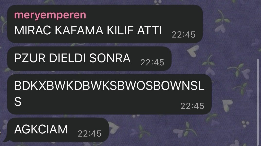 yorensann's tweet photo. ateez konserinde odak crushta sicirtio @meriperen https://t.co/fu192UOLjB