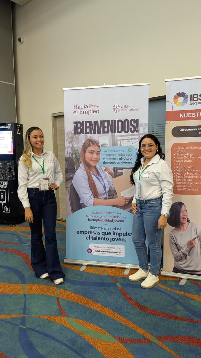 childrenIntCol's tweet photo. A través de #HaciaElEmpleo, trabajamos para que más jóvenes puedan insertarse en el mercado laboral. 
Por eso participamos en Bolívar Compra Bolívar, creando conexiones con el sector productivo que pueden abrir nuevas oportunidades. 🚀🤝@FenalcoBolivar @camcartagena https://t.co/2UFQ6giyWo