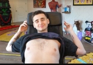 LacyUpdatesLIVE's tweet photo. 🚨 | Lacy will be LIVE today ✅ 

- Going to NEW house 🏡 
- Housewarming shopping 🛍️ 
- dyeing hair 💇 
- BO2 w/Adapt 🎮

Drop some reactions below 👇 https://t.co/Y76epvByyz