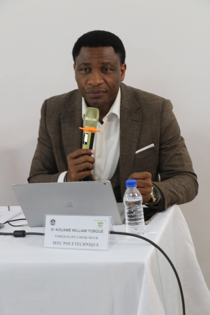 autorite_la's tweet photo. L’ANP a tenu, jeudi 13 août 2026, dans ses locaux, la 42e session de son programme ANP Academy, sur le thème: « Le journaliste face à l’Intelligence Artificielle : entre éthique, responsabilité et innovation ».
Animée par Dr Kouamé William Yoboué,...⤵️⤵️⤵️
https://t.co/B8fi8rUDb2 https://t.co/Khpd35ZD1v
