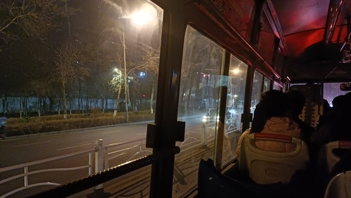 vespakeizo's tweet photo. Just got off my favorite late-night bus, the city lights blurring through the window, and I’m buzzing with this quiet, warm happiness I didn’t see coming today. https://t.co/8XfGGG7wXd