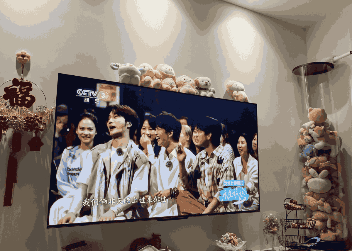 tmd080808's tweet photo. 今日综艺打卡解锁！全程爆笑到拍大腿，连喝水都差点呛到，这波快乐值直接拉满 https://t.co/EoadrTF7ti
