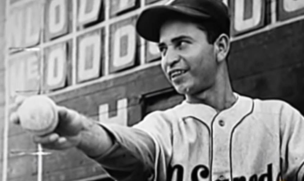 LaredosTecos's tweet photo. Y también fue un viernes pero de hace 73 años🤩

Hoy, 14 de agosto, recordamos un aniversario más de la gran hazaña de 𝐝𝐨𝐧 𝐑𝐚𝐦𝐢𝐫𝐨 𝐂𝐮𝐞𝐯𝐚𝐬 𝐆𝐮𝐳𝐦𝐚́𝐧: el primer Juego Perfecto conseguido en la historia de la LMB👏👏👏 https://t.co/a8DDYNAr3b