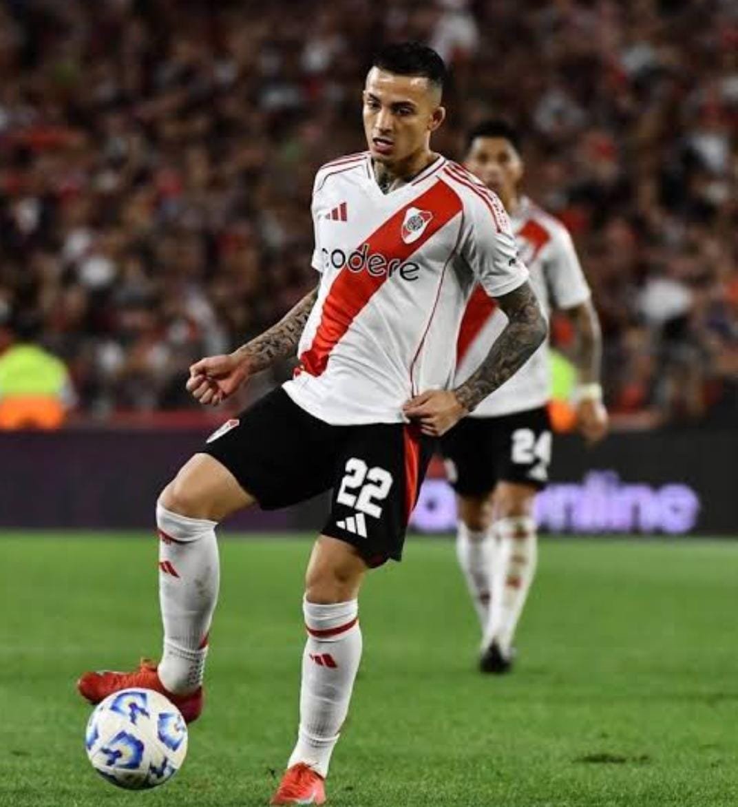 ApaixonadosG's tweet photo. 🚨🐔 É DO GALO!

O Atlético acertou a contratação do volante Kevin Castaño! 🇨🇴⚫⚪

O colombiano chega para reforçar o meio-campo alvinegro e já é mais uma novidade para a Massa.

Bem-vindo ao maior de Minas, Castaño! 🐔🖤🤍

E aí, torcedor: o que achou desse reforço? 👀🔥 https://t.co/ICPbvhc1Np