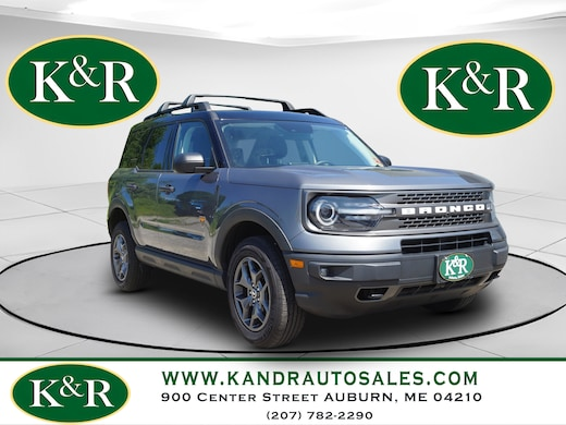 KRAutoSales's tweet photo. Looking for a reliable SUV? K &amp; R Auto Sales has a great selection of pre-owned SUVs from many popular makes and models. Stop by and find the perfect fit for your lifestyle and budget today! Shop now: https://t.co/lxvrql4ofw

#suv #carshopping #auburn #maine https://t.co/BBERowX58h