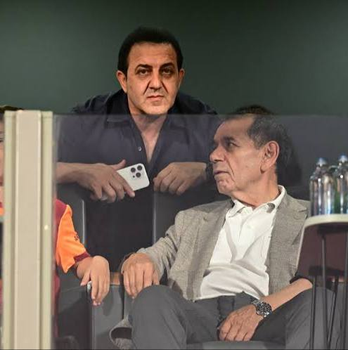mknews_tr's tweet photo. Galatasaray'ın Çorumspor ile 2-2 berabere kalmasının ardından Başkan Dursun Özbek, kurmaylarıyla bu gece acil toplantı yapma kararı aldı. https://t.co/11UivXls6U