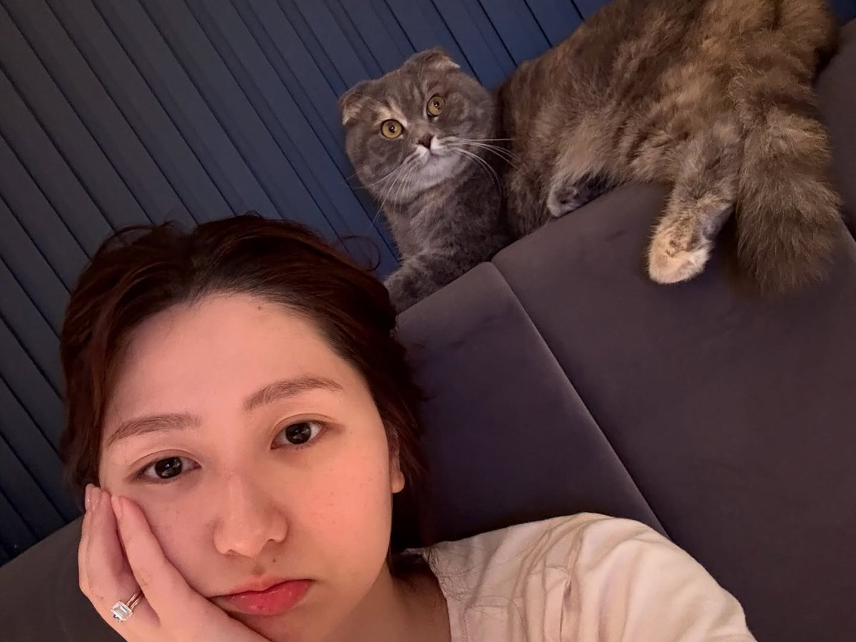 callerjas's tweet photo. 世界中に星はたくさんあるけど、僕の目には君しか映らないよ。心に留めておきたい言葉。 🌙😂
kvhBC https://t.co/YJ5fim9Cra