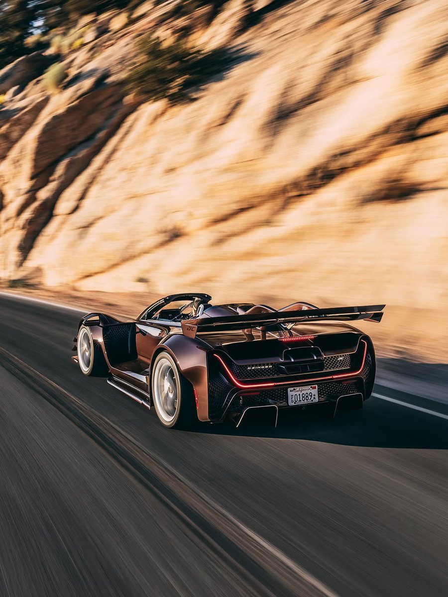 mascdaily's tweet photo. Czinger 21C 🏎️ 🌅 https://t.co/5GYy22lq6i