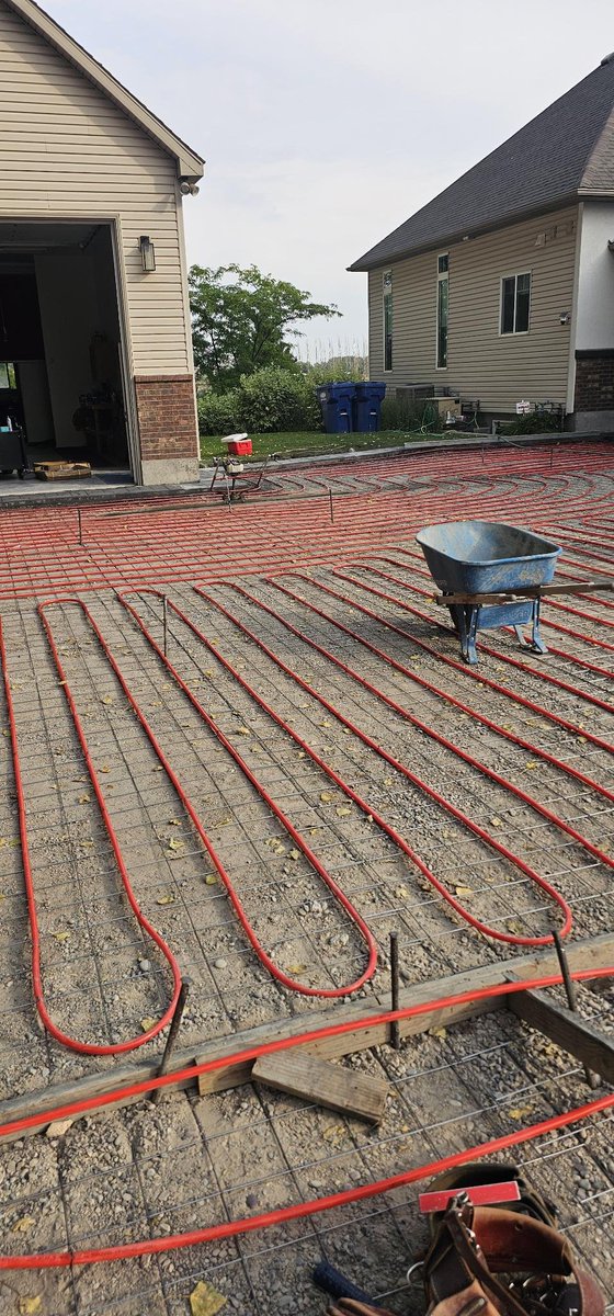SoftwarmLLC's tweet photo. Time for another Bitcoin mining-heated snow melt system! This one is owned by @steve_uhlir

The hydronic system is 3600 sq ft of 5/8 pex spaced at 12" and will be filled with a water/glycol mix. It's a standard hydronic system with a brazed plate heat exchanger heated by circulated dielectric oil from the Bitcoin miner tank.

The system cools the computers via liquid heat transfer; they mine Bitcoin silently and more efficiently and automatically adjust their energy consumption to meet demand using @Braiins . The heat can directly repurposed for practical use by melting ice and warming water and living spaces with NO NOISE.

We are going to use a @FogHashing
C2 tank with two S21 or Pro series immersed miners which will put out up to 4kW each pretty easily. So 27k BTU at 100% duty cycle heating the glycol to 25C should work pretty well. We can cycle the 8 zones if it gets too cold outside or increase the glycol output temp up to 50C.