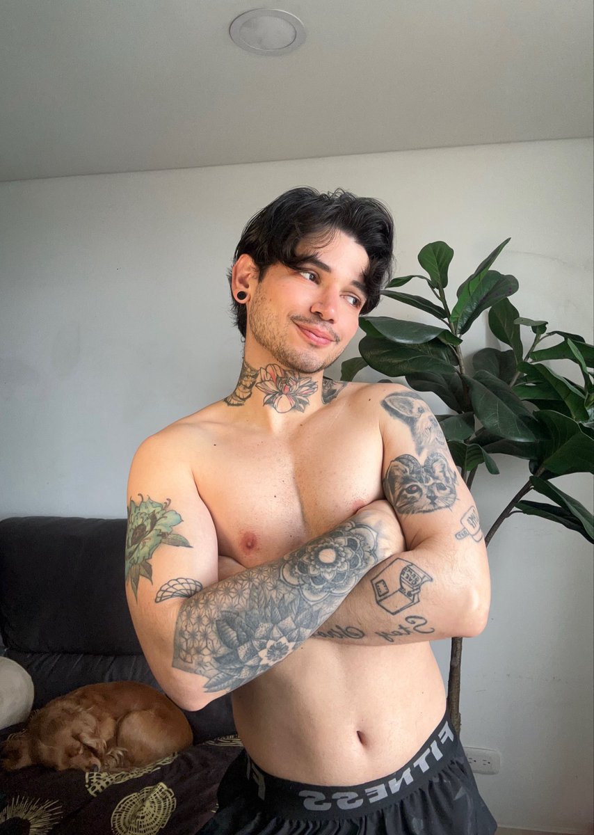 TitoCastellano's tweet photo. ❤️💦😏 https://t.co/ma8B6iAnSI