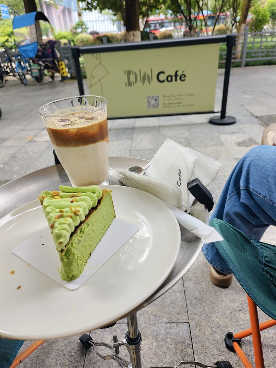 GhasedySebah's tweet photo. Just had the BEST matcha latte and red bean mochi toast at that tiny café on 5th St! The matcha was earthy, not too sweet, and the mochi was chewy perfection—10/10 will be back tomorrow https://t.co/U4i3YlMf2K