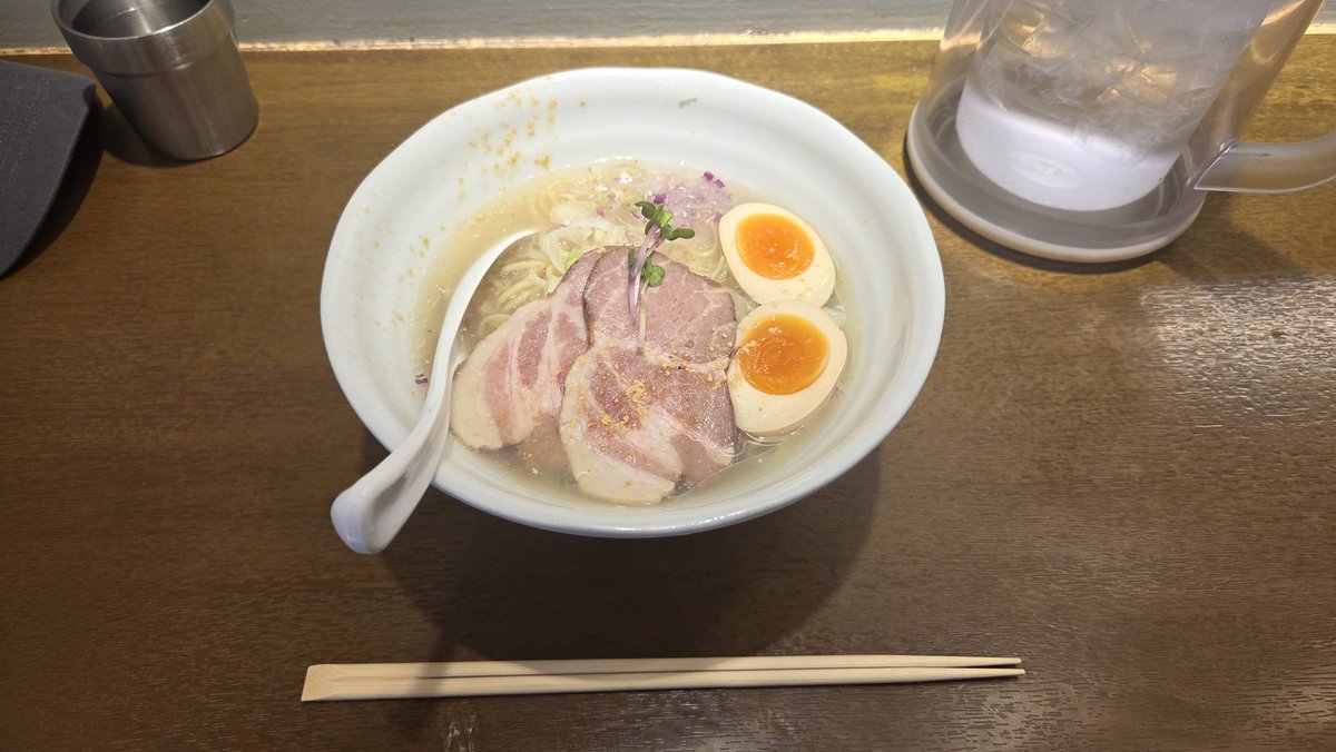 urufufox2's tweet photo. 京都暑すぎて死にそう
冷やし貝出汁ラーメンが最強 https://t.co/6GB1ax9yPM