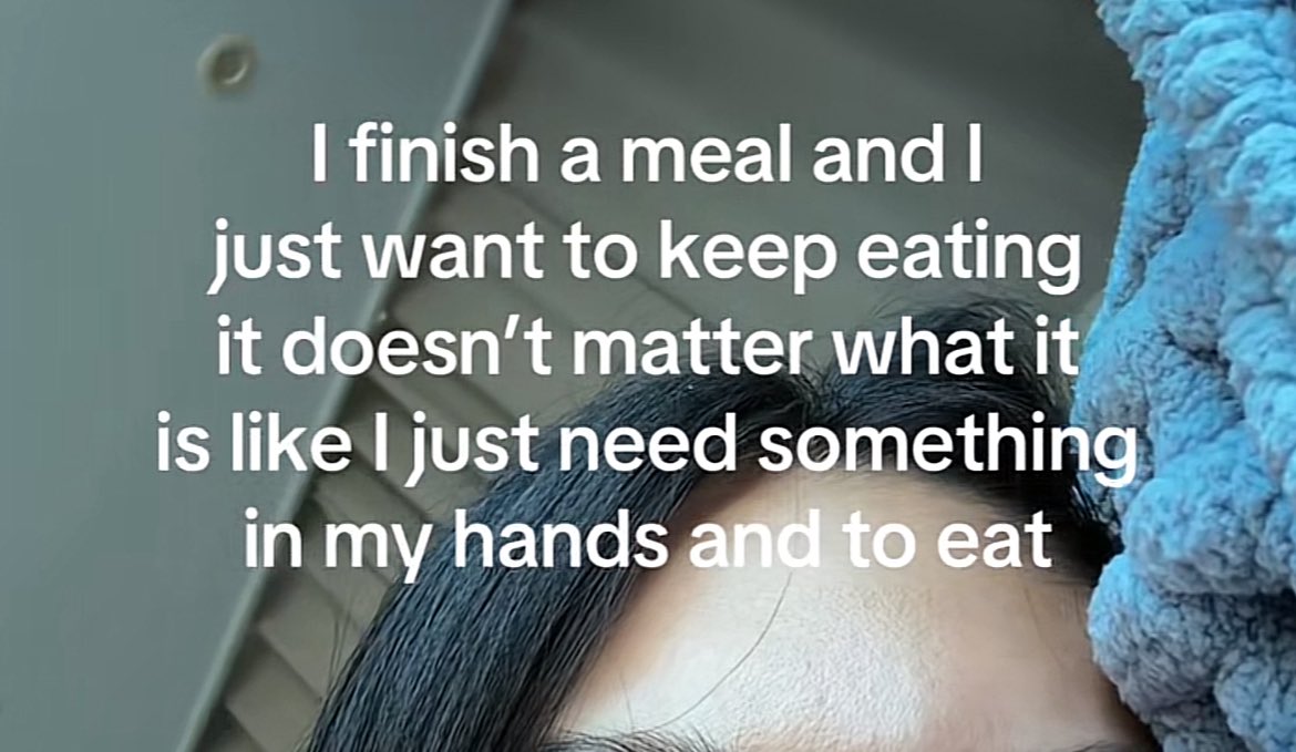 tinypinkrose's tweet photo. food is a disgusting addiction https://t.co/nNhbirMYWa