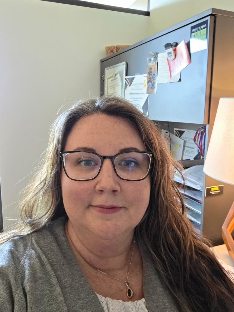 Graceswj4's tweet photo. Would you date me even though I’m over 500lbs 💕 https://t.co/90QMlHcZcg