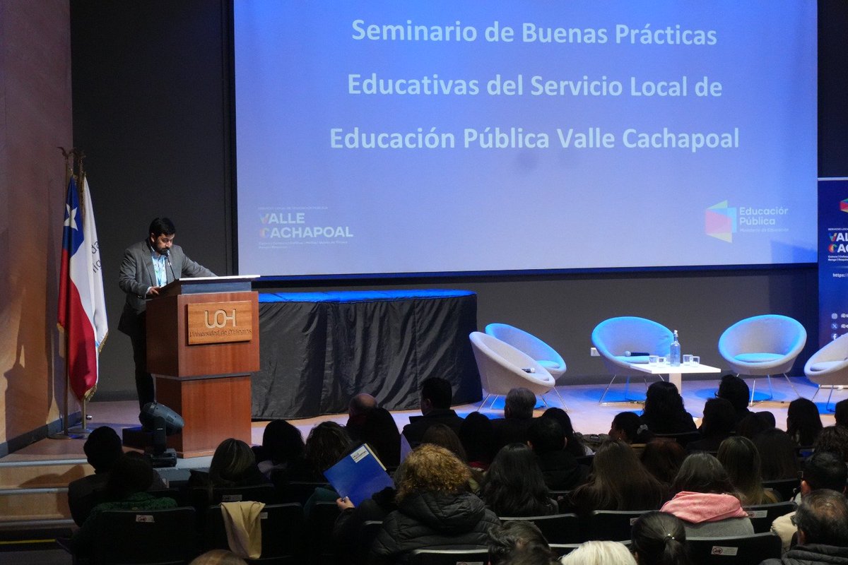 jelorca's tweet photo. Cerramos esta semana compartiendo algunas imágenes de nuestro Seminario de Buenas Prácticas en el @edu_vcachapoal Todas y todos, construyendo Educación Pública desde nuestras comunidades educativas 👩🏻‍🦱🧒🏻👧🏻👶🏻👨🏻🧔🏻👩🏻 https://t.co/8zkIdQfxXm