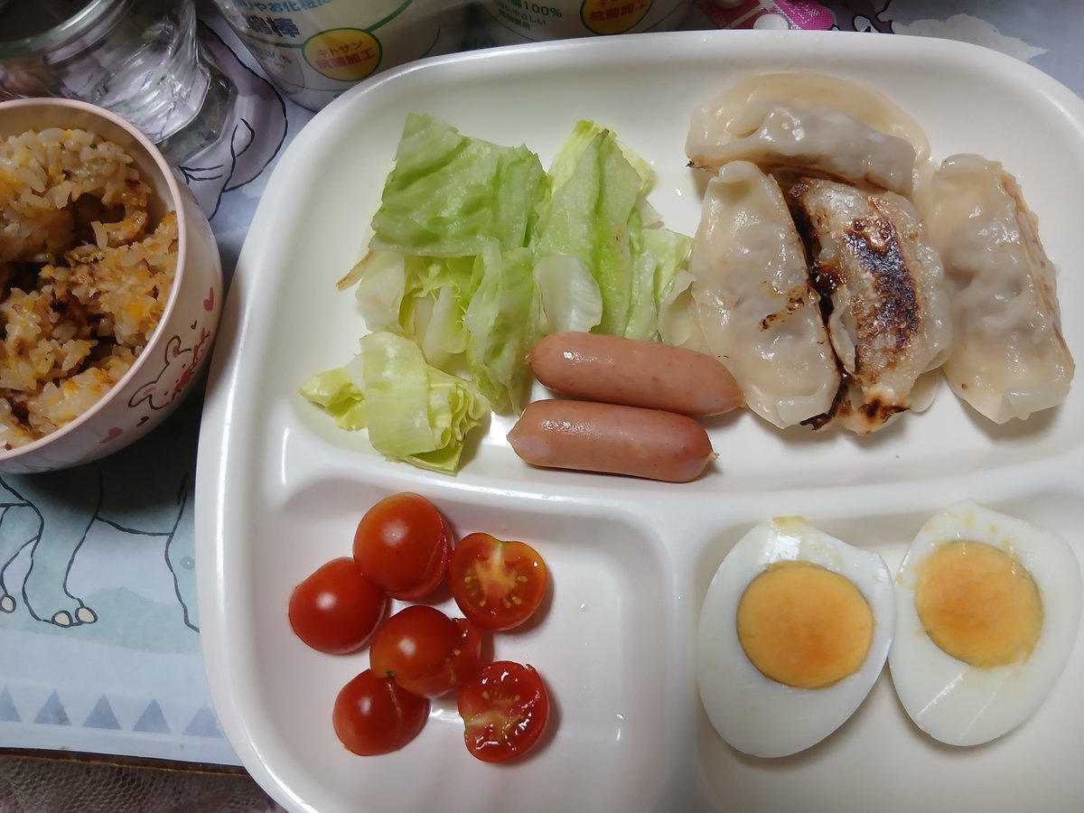 ken0310az's tweet photo. 朝ごはん
8月15日 6時13分 https://t.co/MM4S1p43UX