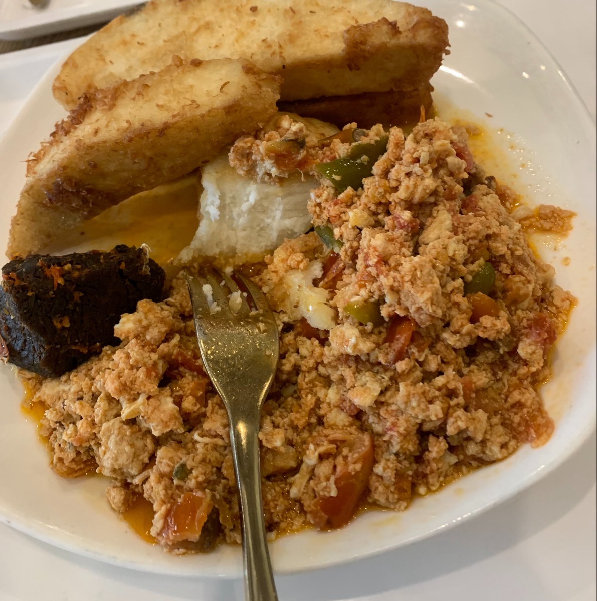 artechoes__'s tweet photo. What are you having for dinner?🤤 https://t.co/m8vQk2uVmD
