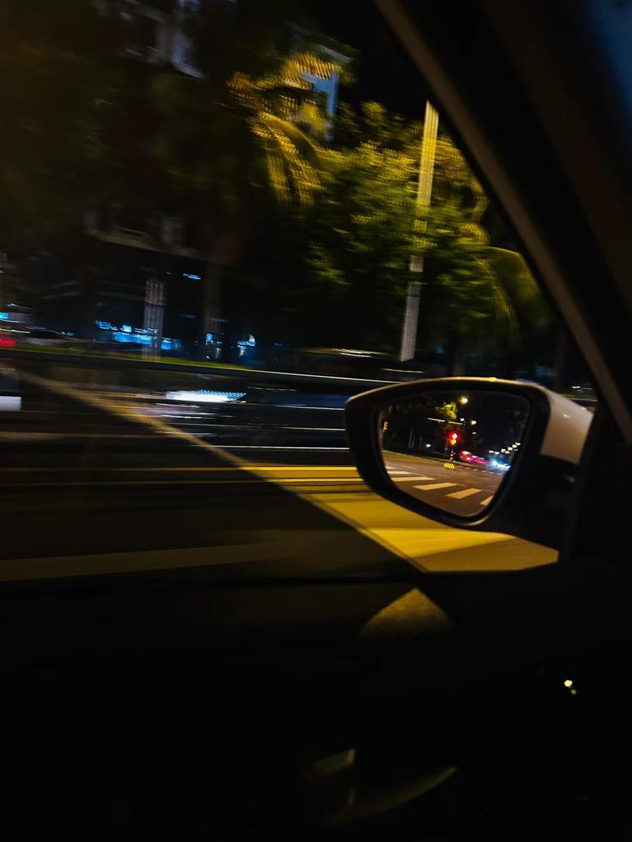 httpteaganda's tweet photo. A late-night drive with this new indie track hits different—window down, volume up, the city lights blurring to the beat. https://t.co/cGosMVcIOW
