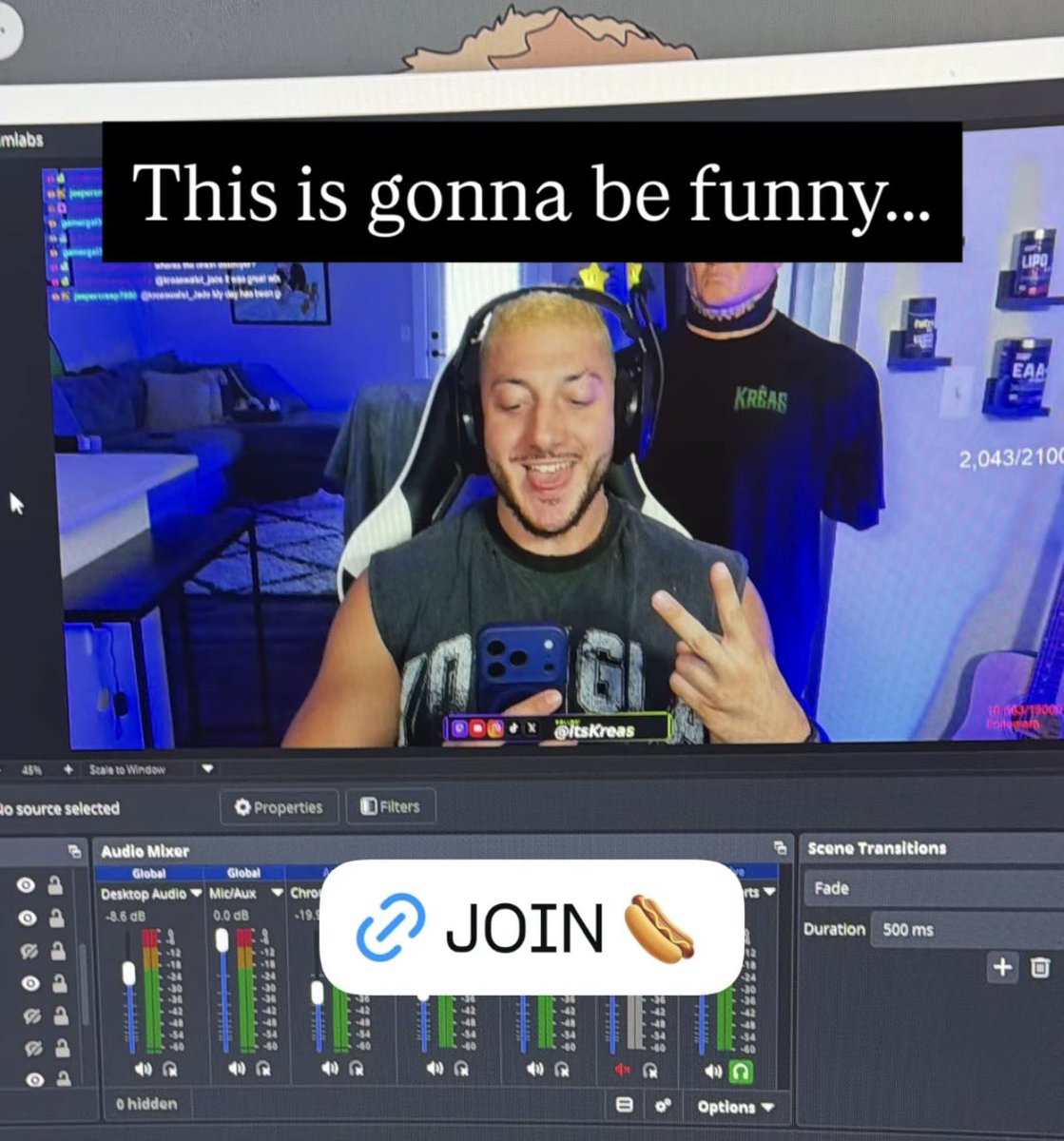itskreas's tweet photo. It’s happening again… this time the full version 
LIVE NOW 🌭 https://t.co/iopEXjt0xg