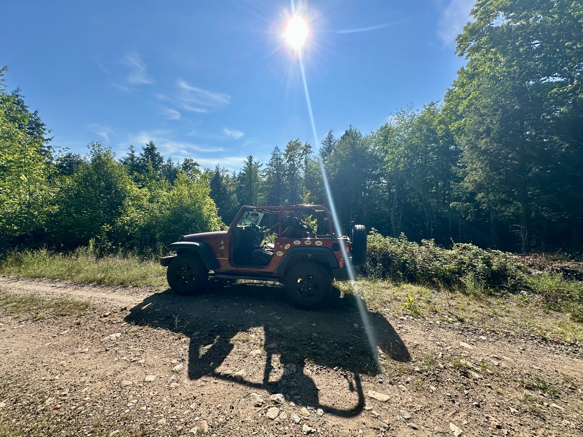 Mars_Starship_'s tweet photo. Just drove up a mountain - have a great Friday yall 🍻🤘 https://t.co/YQ0Eya2BfL