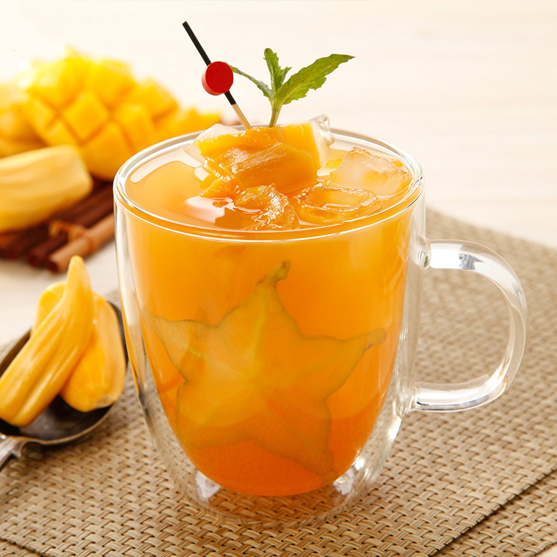 TemekaLakighil's tweet photo. Fresh mango iced tea ready in 5 mins! Blend 1 ripe mango, steep black tea, add ice u0026 a squeeze of lime. Perfect summer sip, no fancy tools needed!， https://t.co/NgcMGKuwlz