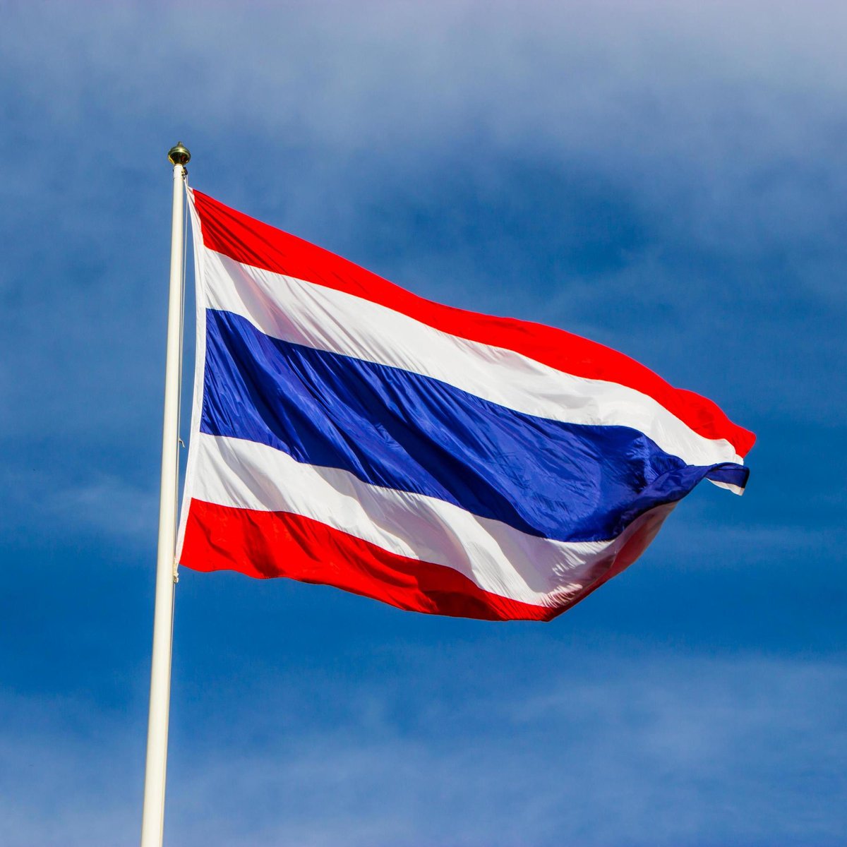 npomvtt's tweet photo. 🇹🇭🏳️‍🌈 Após se tornar o primeiro país do Sudeste Asiático a legalizar o casamento entre pessoas do mesmo sexo, a Tailândia anunciou que se candidatou para sediar a WorldPride 2030 em Bangkok, contando com o apoio do governo. 

Caso o país seja escolhido, Bangkok se tornará a primeira cidade da Ásia a receber o maior evento global do Orgulho LGBTQIA+. reunindo celebrações, cultura, debates e discussões sobre direitos da comunidade.