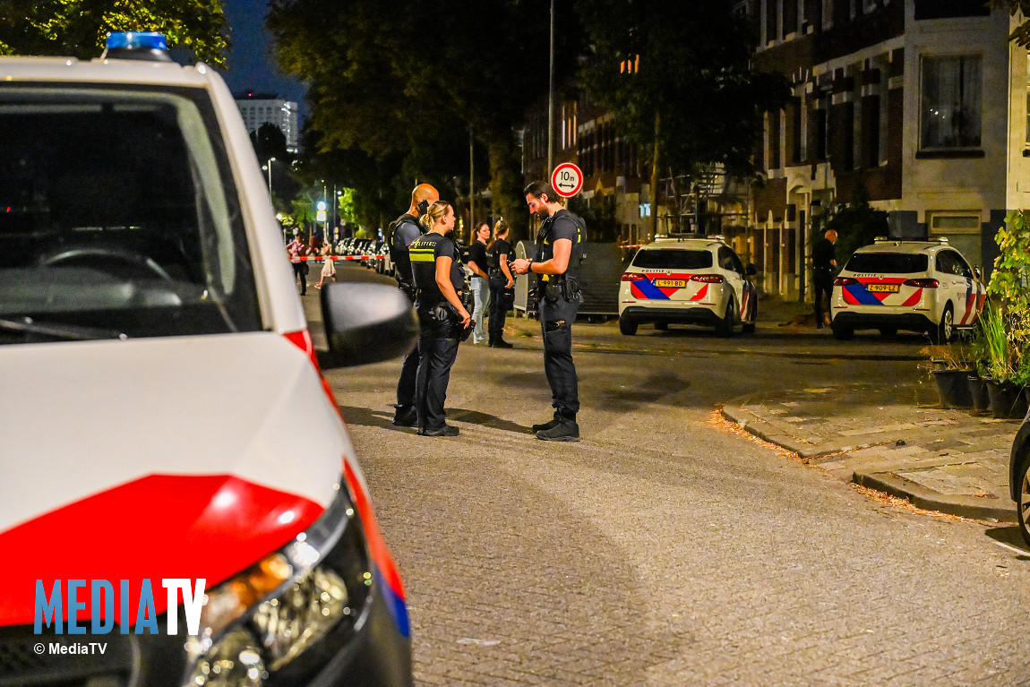 Politie onderzoekt knallen in Rotterdam