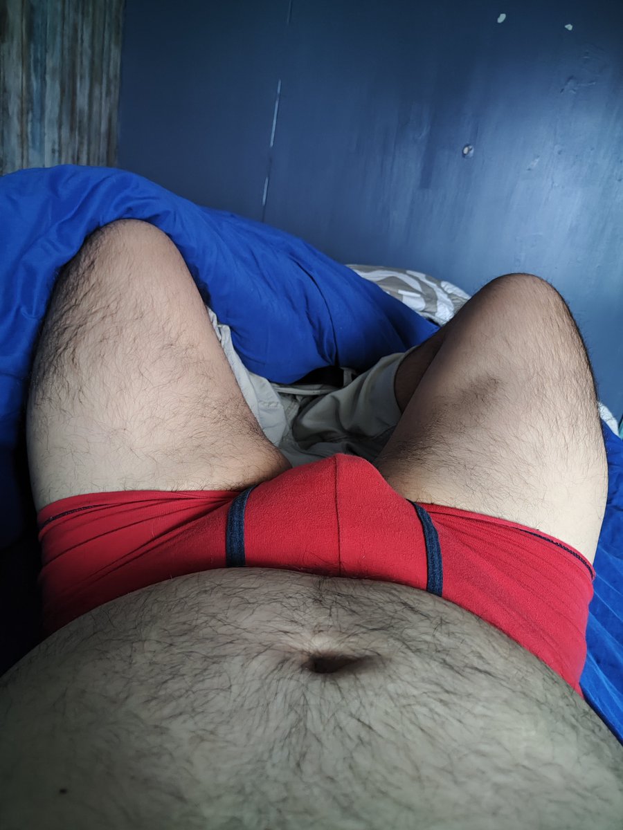 Alexx_22s's tweet photo. Siempre que comparto videos/fotos de mujeres dejan de seguirme inmediatamente algunos 😂 

Bro soy bi, comparto lo que me guste 🤷

(Foto pa llamar la atención) https://t.co/GpICyciwdy
