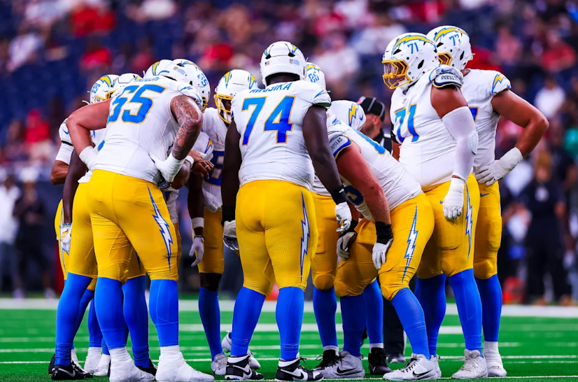 TDU_Chargers's tweet photo. At least 6 Chargers Offensive Linemen v the Texans had a PFF Grade (in some respect) of 80.0+
Haven't #FactChecked this but feels like a first for a Chargers team in any game since we've been covering them https://t.co/km4ELsiB5A