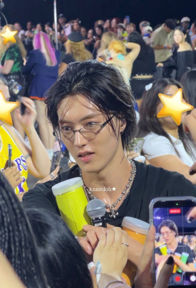 dailyharuto_'s tweet photo. haruto at KCON LA today! 🖤 #하루토 https://t.co/46DJcMzPNC