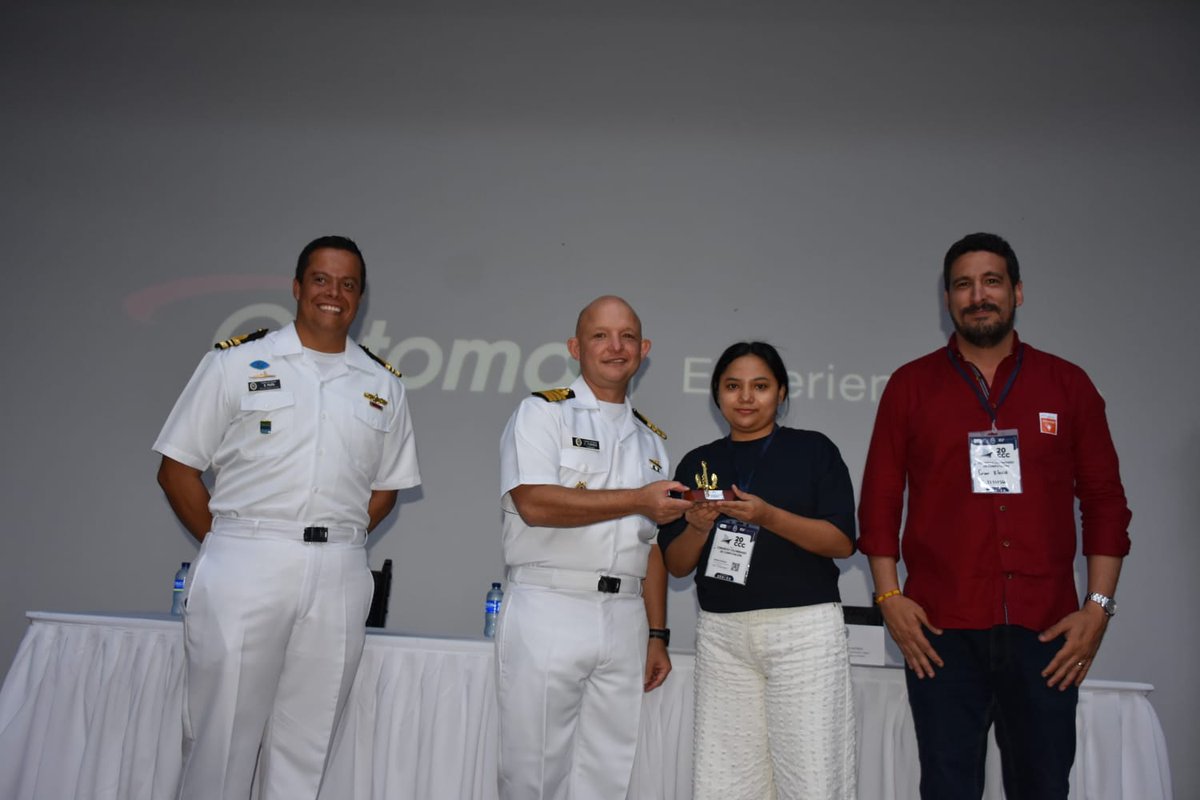 ENAPCARTAGENA's tweet photo. Con éxito culminaron tres días de intercambio académico en el #20CCC a bordo de @ENAPCARTAGENA. Luego de cátedras, socializaciones y visitas guiadas, se realizó un acto de clausura destacando la calidad, rigor y aporte científico de los trabajos.
#ENAPInvestiga
#TrabajoEnRed https://t.co/9vU6ejFBQR