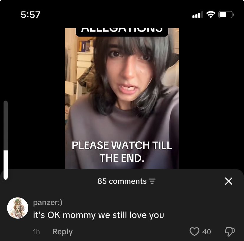 Ihatesardiens's tweet photo. The only reason they even like her is because they think she hot “it’s ok mommy” did you know mommy is a whore who gets passed around more then a football https://t.co/2t0oi5ksAf